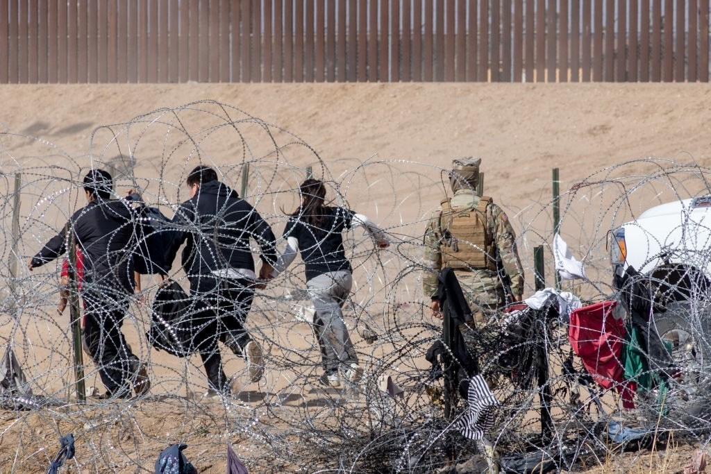 GettyImages-1968514336 illegal immigration