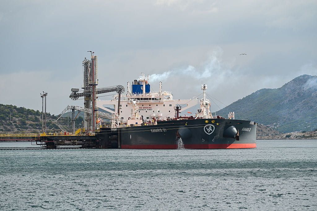 Gulf Oil Exports Rebound Amid Ongoing Regional Tensions