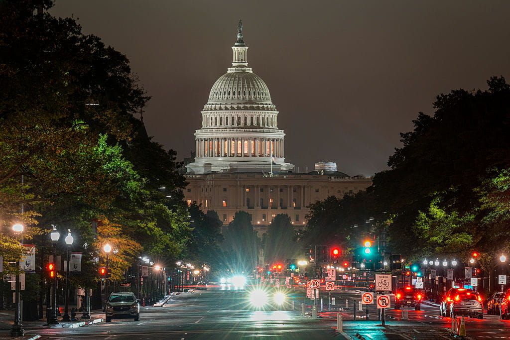 Political Horse Race – The State of Play One Week Out