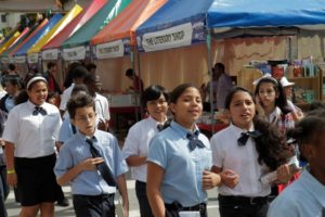 GettyImages-665531590 students in school uniforms